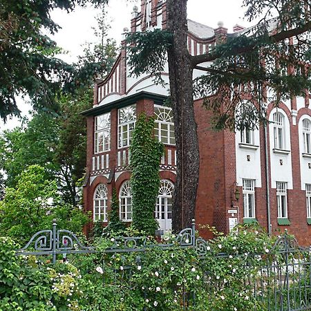 Pension Villa Fortuna Lübben エクステリア 写真